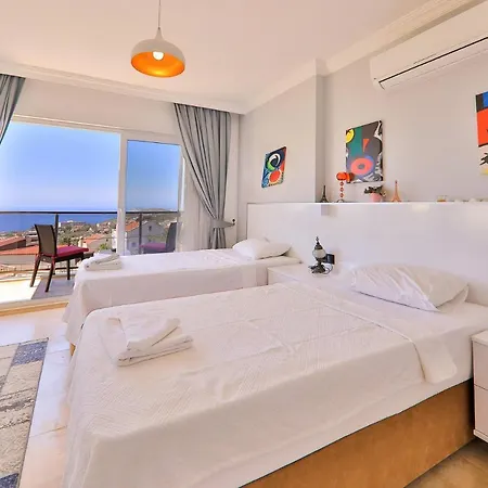 Outstanding With Private Pool, Jacuzzi And Sea View In Kalkan,